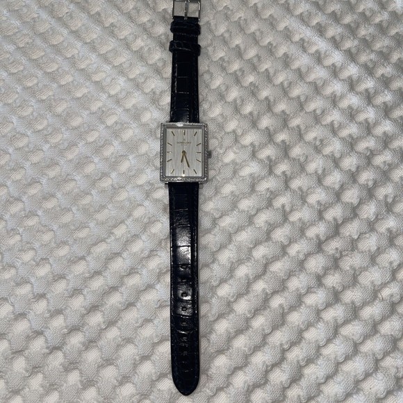 Shinola Gomelsky Diamond Watch With 32x25mm With White Perl Face & Black Band